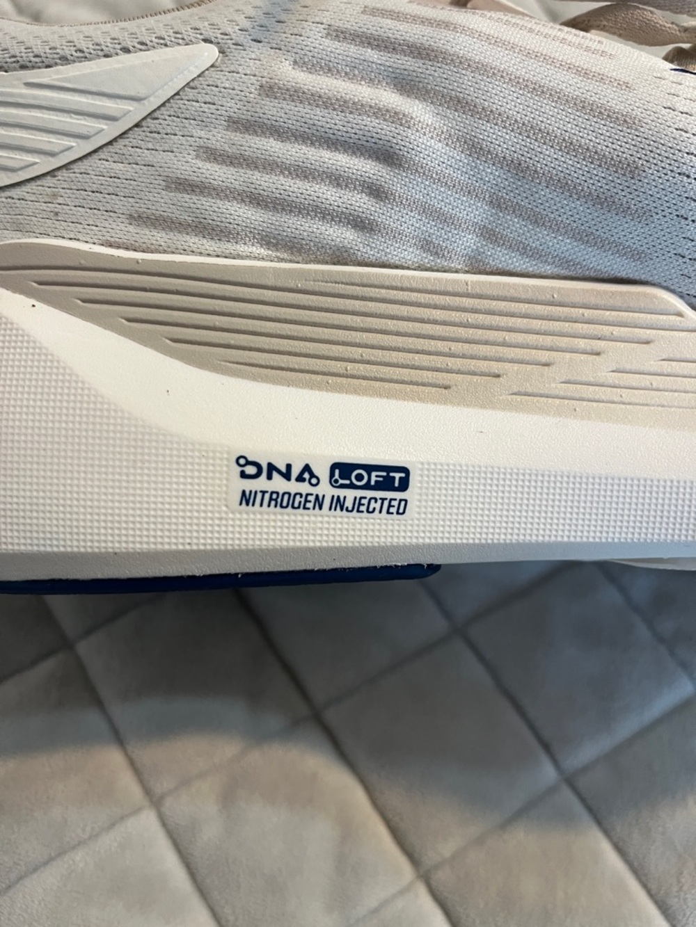 Brand new Brooks - Picture 3 of 8